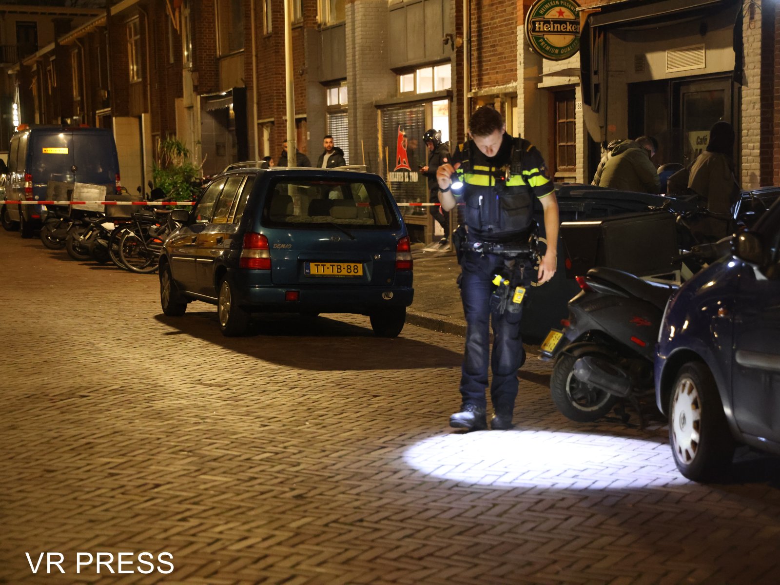 Steekpartij in Den Haag: Man gewond aan Van Baerlestraat